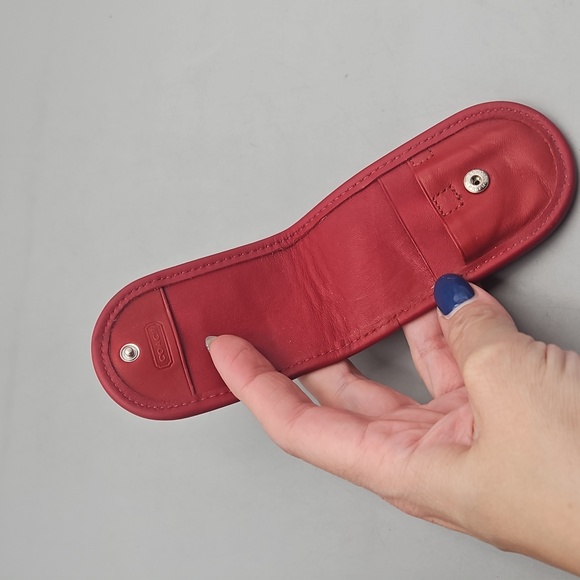 Vintage Coach manicure tool holder vintage Red - Picture 6 of 8